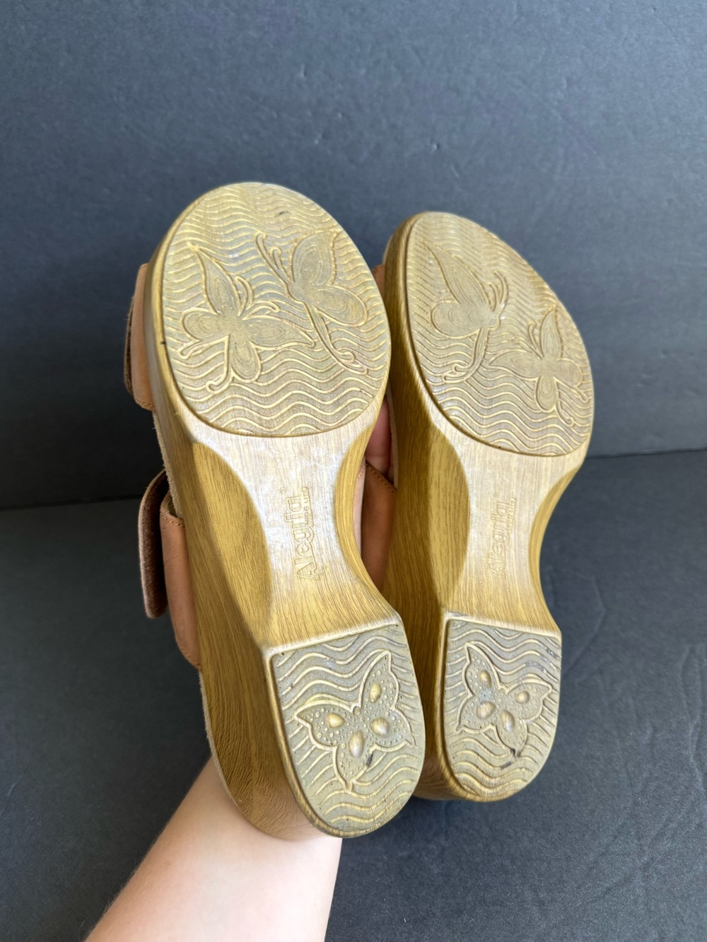 Alegria Embroidered Sandals Tan Leather Comfort Shoes Slip On Clogs Mules 43 - Picture 10 of 10
